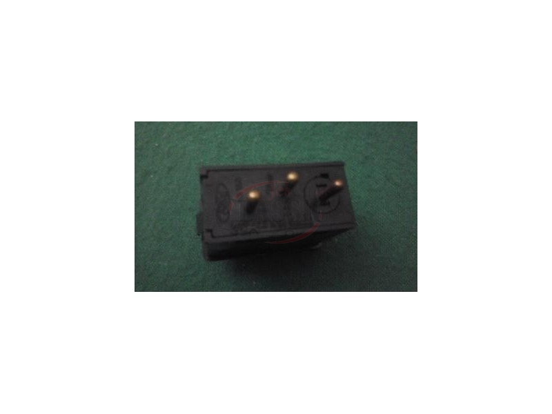 Ford Fiesta MKI / Ford Fiesta MKII / Ford Transit MKII - Interruptor de luz nevoeiro