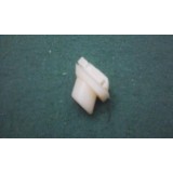 Peugeot 106 - Mola de fixação puxador porta interior