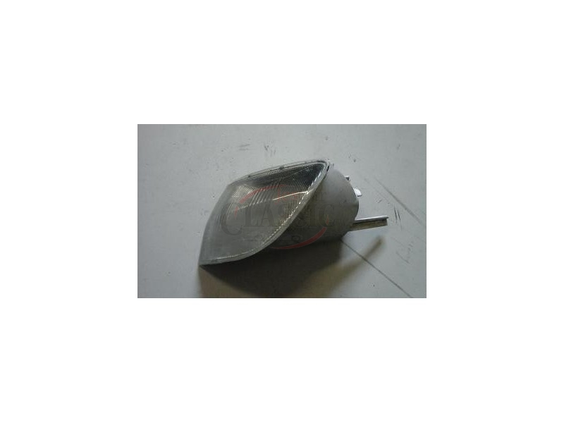Peugeot 306 - Farolim frente esquerdo (GECAR)