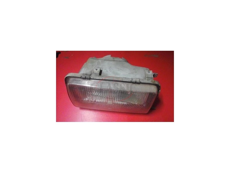 Audi 100 C2 - Farol principal esquerdo H4 (HELLA)