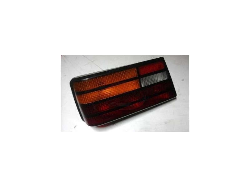Ford Orion MKII - Farolim traseiro esquerdo