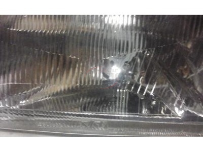 VW Golf III - Farol principal esquerdo H4 (ESTSE)