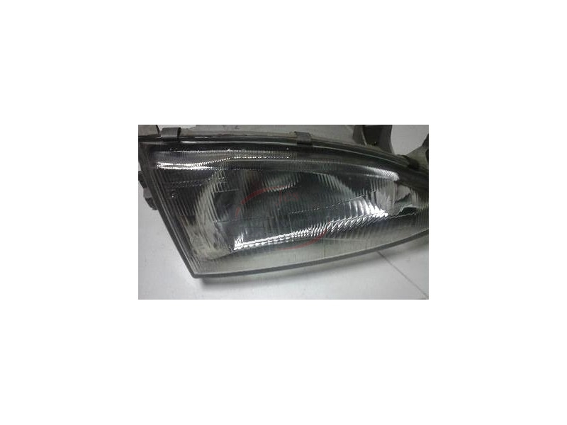 Hyundai Accent I - Farol principal direito H4