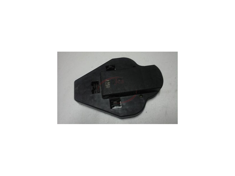 Rover Serie 600 - Suporte de lâmpadas farolim traseiro direito (HELLA)