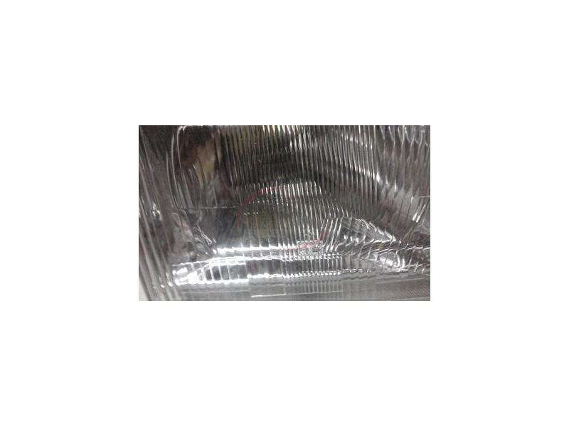 Opel Kadett E - Farol principal direito H4 (FORES)