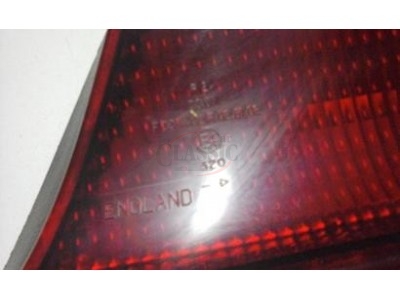 Rover Serie 200 / Rover 25 - Farolim traseiro direito (BRITAX)