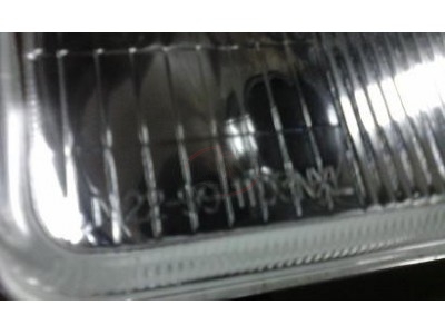 Nissan 720 Pick-up / Mitsubishi Canter FE331 - Farol principal H4