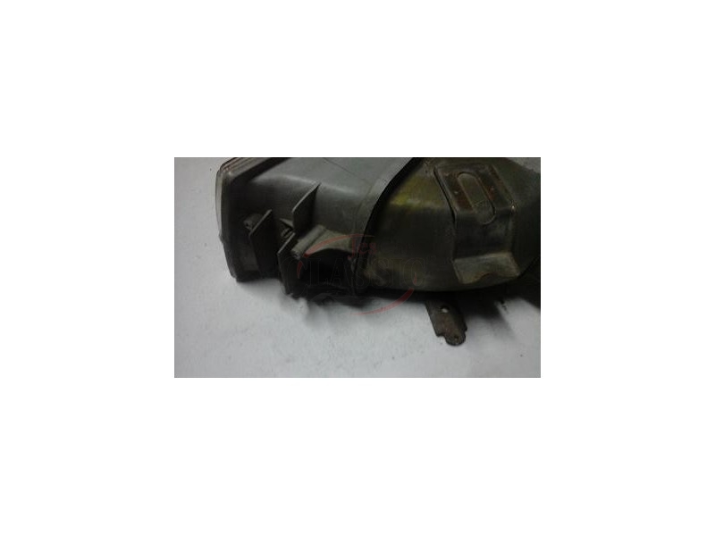 Peugeot 305 - Farol principal direito H4 (CIBIE)