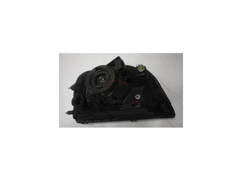 Mitsubishi L200 K64 / Mitsubishi L200 K74 - Farol principal esquerdo H4 (STANLEY)