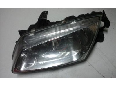 Nissan Almera N16 - Farol principal esquerdo (DEPO)