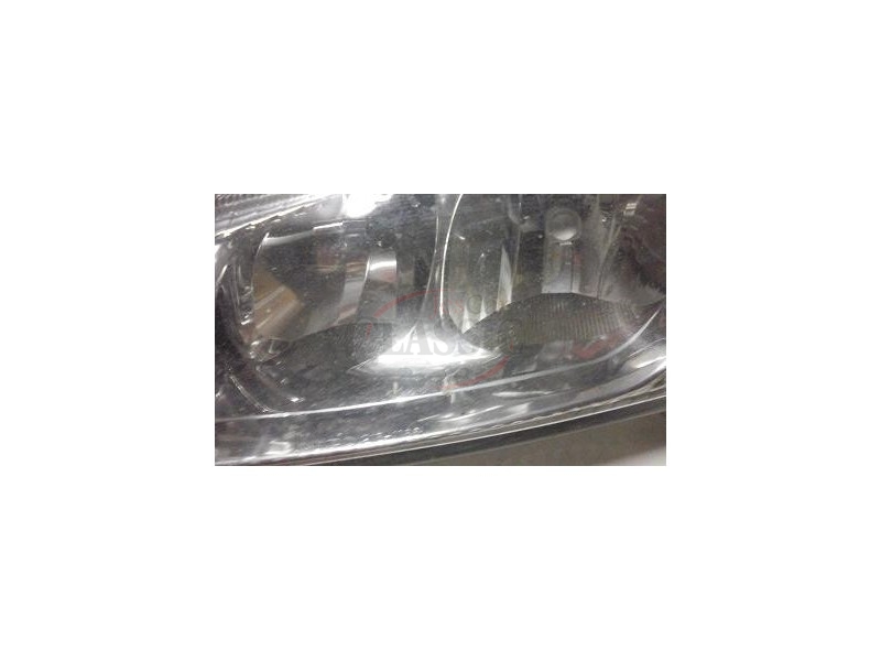Nissan Almera N16 - Farol principal esquerdo (DEPO)