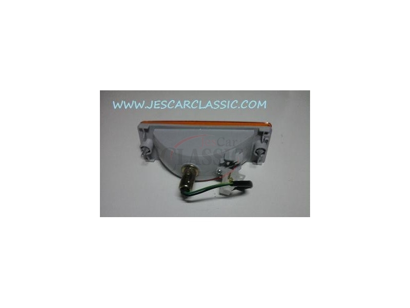 Mitsubish L200 K14 / Mitsubishi L200 K34 - Farolim frente direito