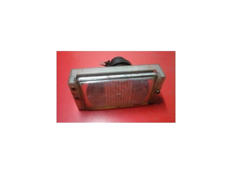Renault Clio I - Farol auxiliar esquerdo H1 (VALEO)