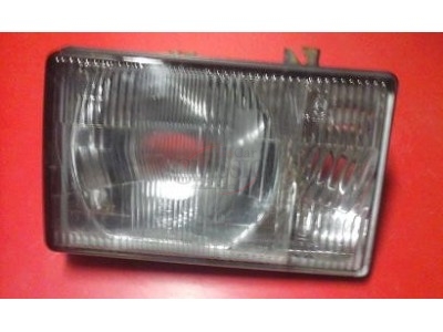 Isuzu Trooper I - Farol principal esquerdo H4 (IKI)