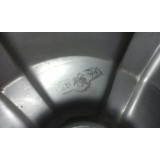 Nissan 1200 B110 - Tampão de roda (Ø 330mm)