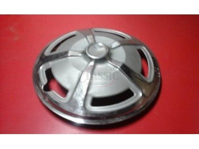 Nissan 1200 B110 - Tampão de roda (Ø 330mm)