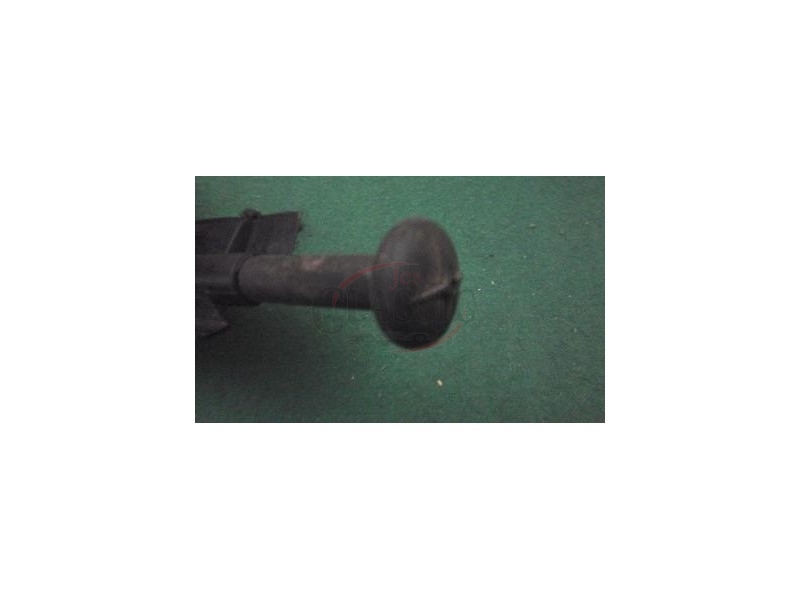 Ford Fiesta MKIII - Suporte de apoio chapeleira