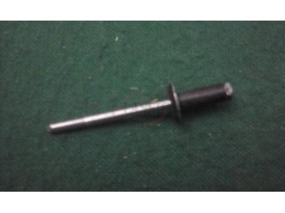 Ford - Rebite de fixação (5x12)