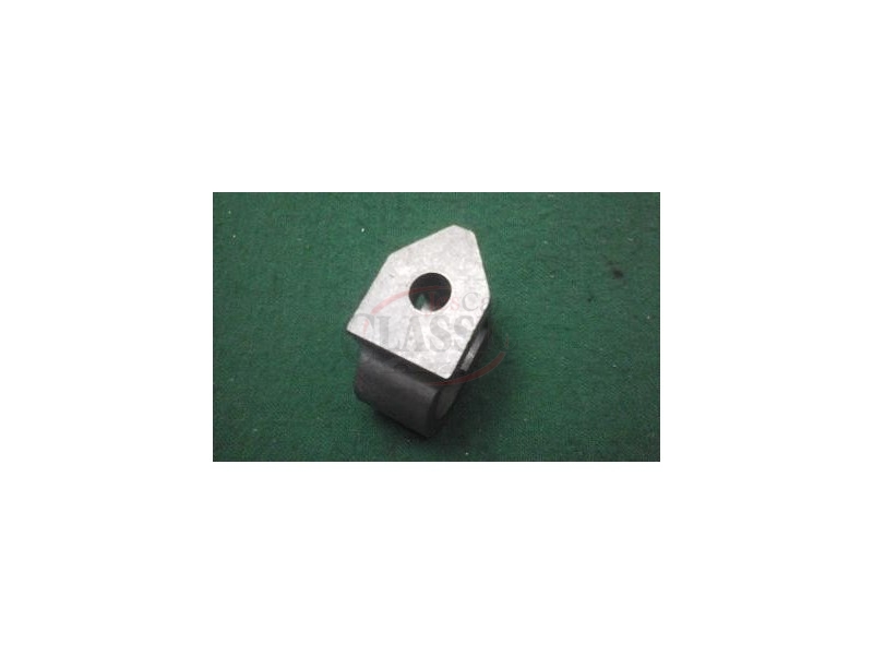 Peugeot 504 - Suporte do veio martelos