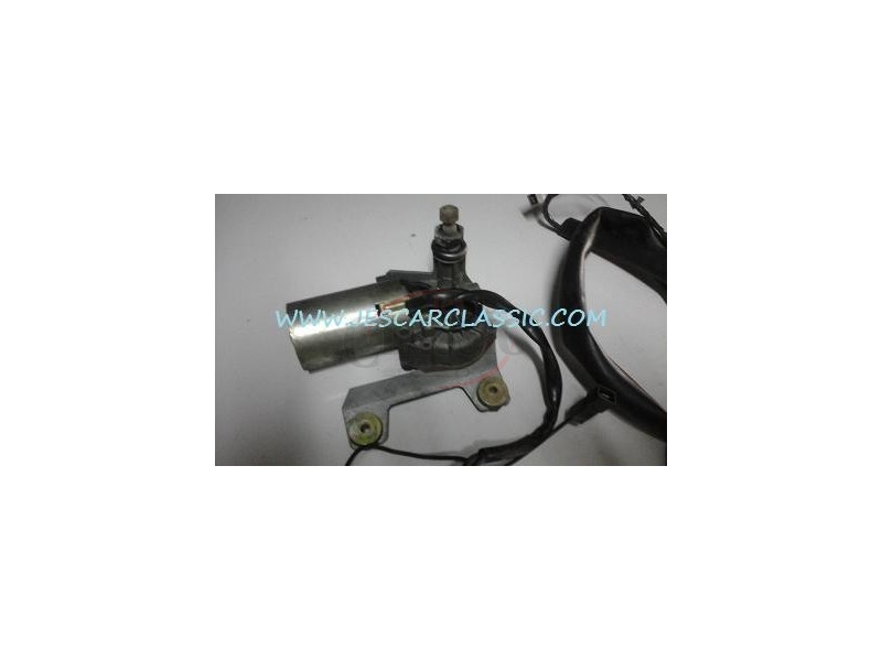 Peugeot 205 - Motor de limpa-vidros traseiro