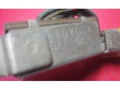 Toyota Corolla II KE20 - Interruptor de emergência