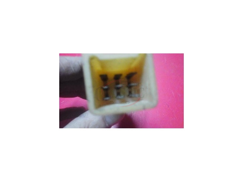 Toyota Corolla II KE20 - Interruptor de emergência