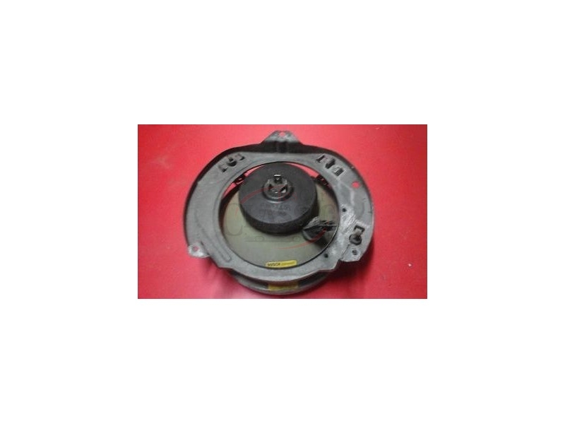 VW Polo II - Farol principal CE (BOSCH)