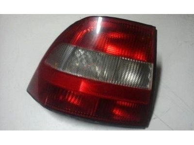 Opel Vectra B - Farolim traseiro esquerdo (CARELLO)