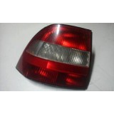 Opel Vectra B - Farolim traseiro esquerdo (CARELLO)