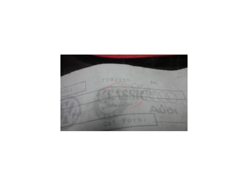 VW Golf II / VW Jetta II - Friso embelezador do guarda-lamas traseiro direito