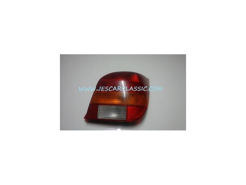 Ford Fiesta MKIII - Farolim traseiro direito