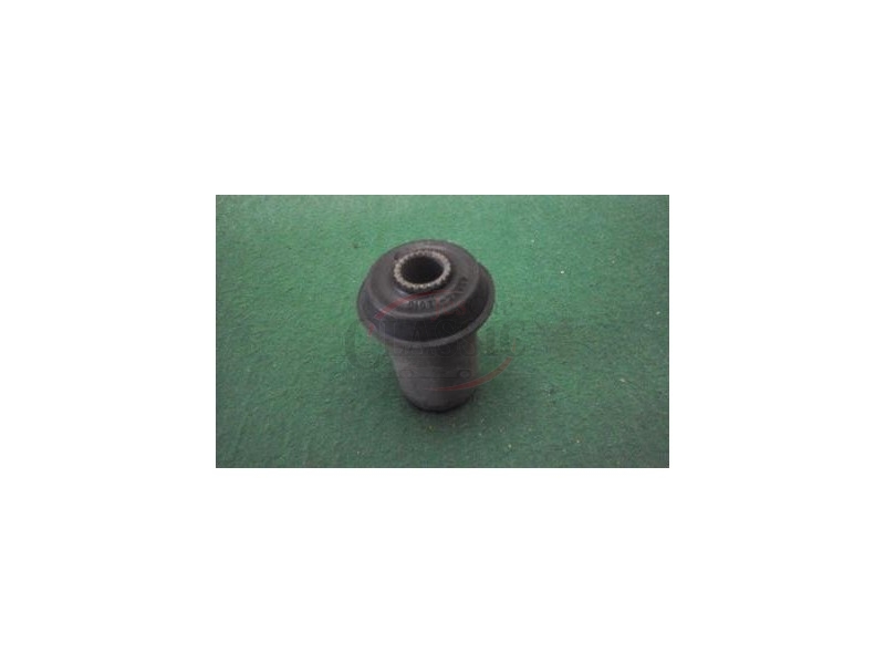 Toyota Corolla II KE20 - Sinobloco do braço oscilante suspensão frente