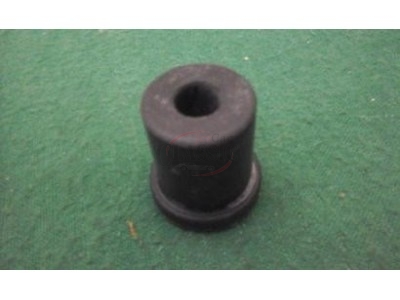 Toyota Corolla II KE20 - Casquilho de mola suspensão traseira do olhal frente