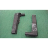 Renault 4 - Jogo (2) cantos em borracha tampa mala