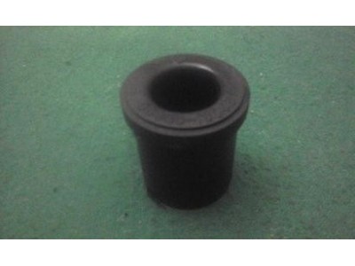Toyota Hilux III LN110 - Casquilho de mola suspensão traseira do olhal parte de trás