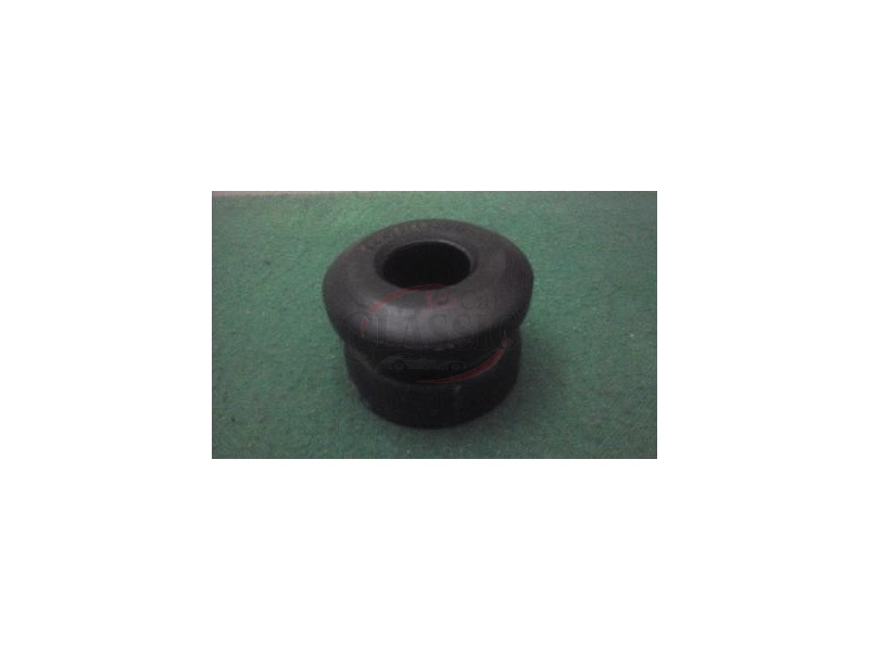 Nissan D21 - Casquilho do braço oscilante suspensão
