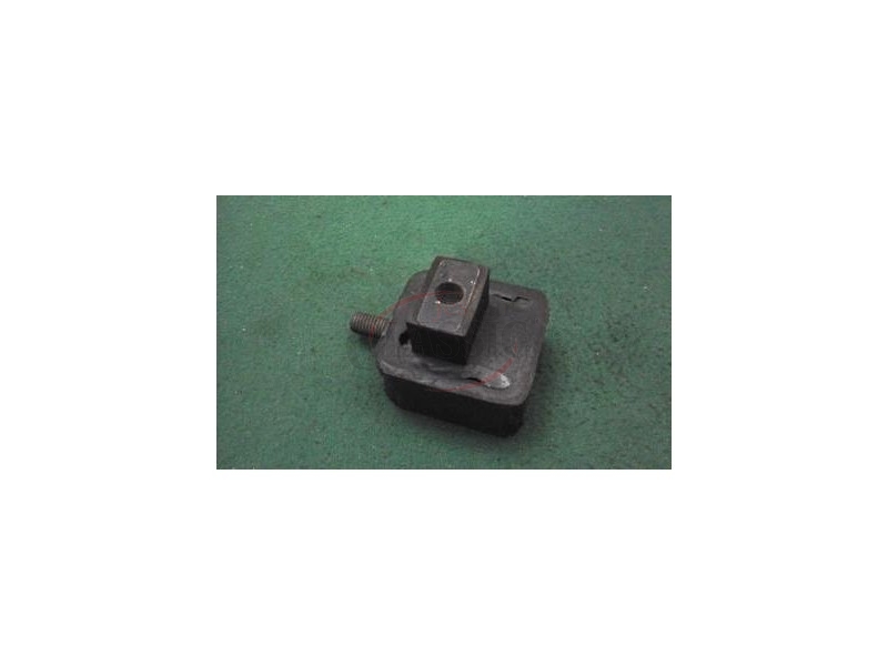 Ford Fiesta MKI / Ford Fiesta XR2 - Apoio de motor