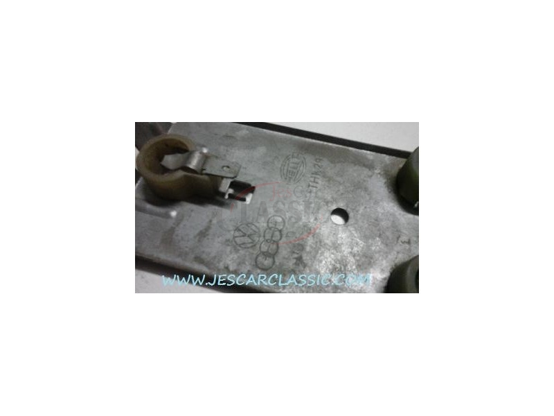 VW Golf I - Suporte de lâmpadas farolim traseiro (HELLA)