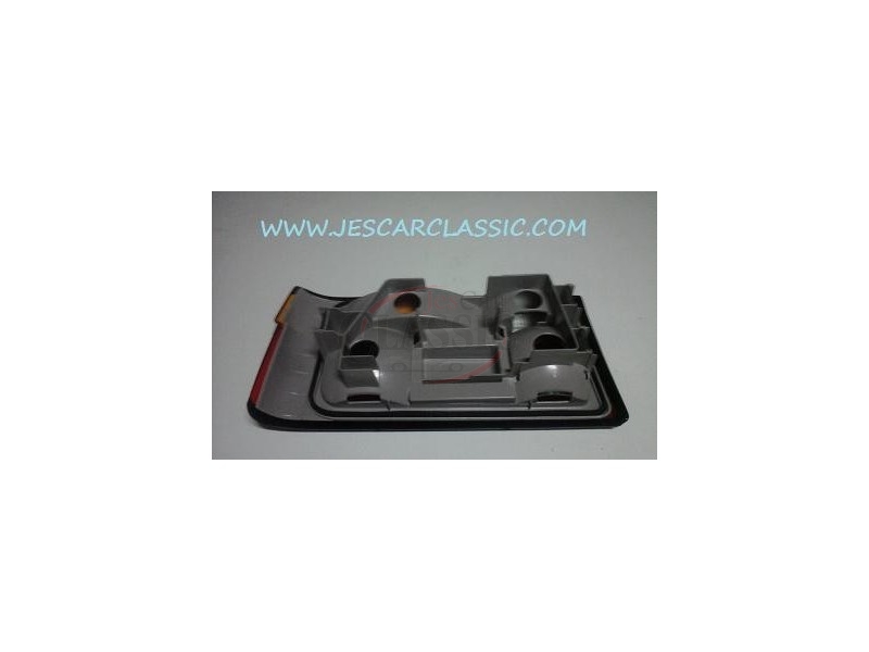 Renault 9 - Farolim traseiro direito (FIFFT)