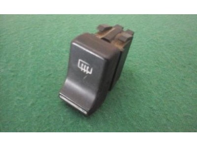 Renault 4 - Interruptor de desembaciador