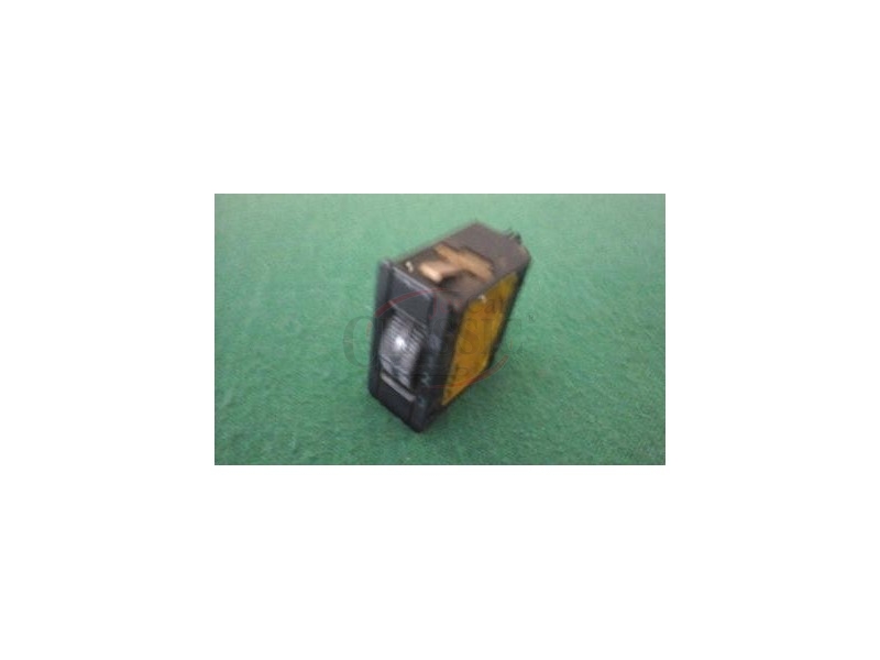 Mercedes-Benz W124 - Interruptor de regulação altura farois (BOSCH)