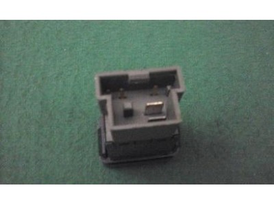 Nissan Sunny N14 - Interruptor de luz