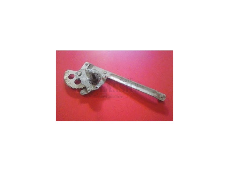 Aplicação Desconhecida - Elevador de vidro manual