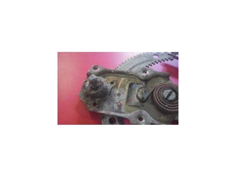 Toyota Hilux II LN40 - Elevador de vidro manual