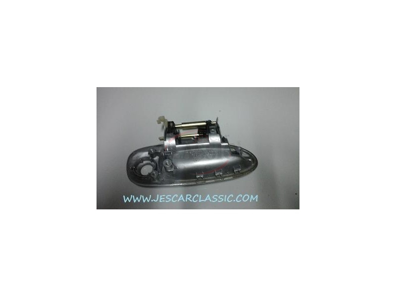 Toyota Avensis - Manipulo de abertura porta exterior