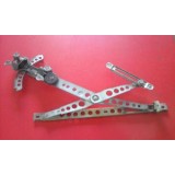 Mercedes-Benz W123 - Elevador de vidro manual