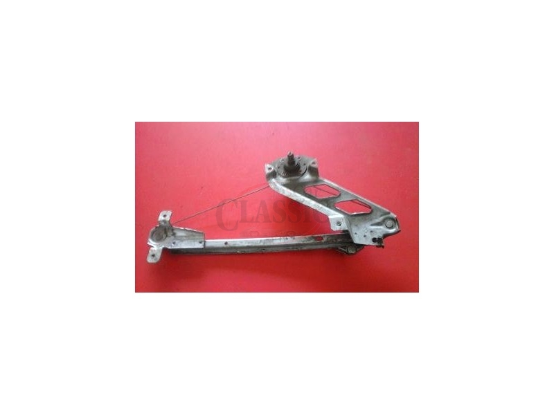 Opel Corsa B - Elevador de vidro manual traseiro esquerdo