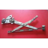 Toyota Corolla II KE20 - Elevador de vidro manual frente direito