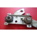 Toyota Corolla II KE20 - Elevador de vidro manual frente direito