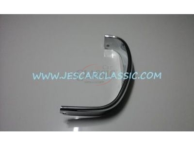 Nissan 1200 B110 - Canto de acabamento da grelha principal lado esquerdo